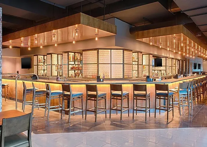 Sheraton At Wrigleyville West 4*