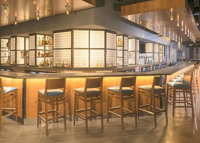 Sheraton At Wrigleyville West Mesa
