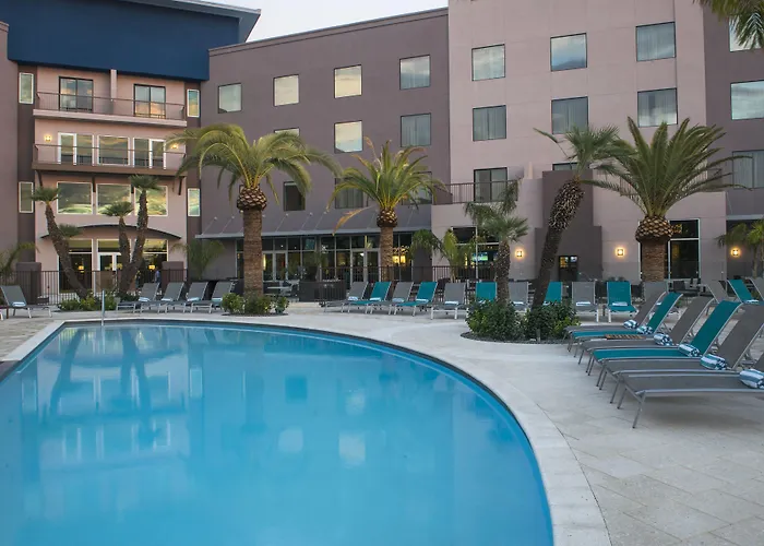 Sheraton At Wrigleyville West Hotel
