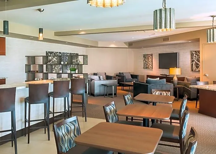 Sheraton At Wrigleyville West 4*
