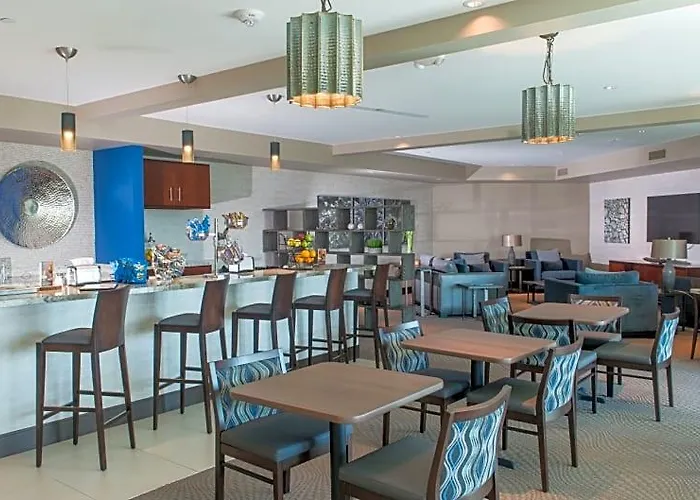 Sheraton At Wrigleyville West 4*