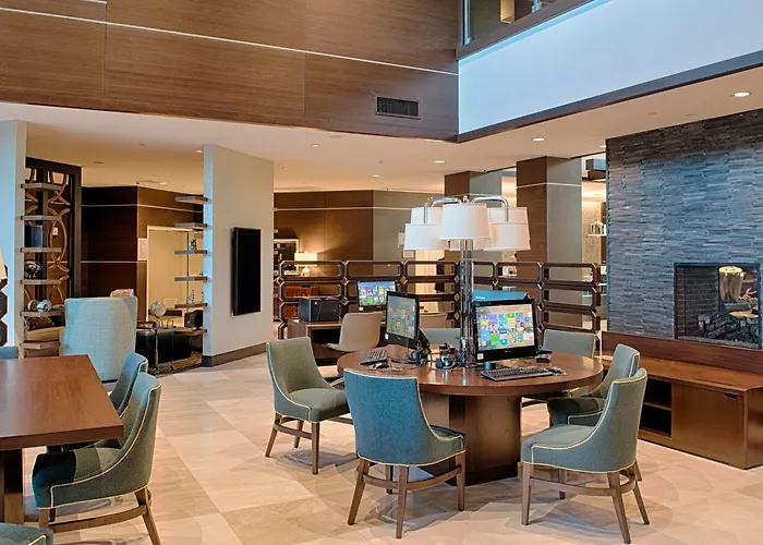 Sheraton At Wrigleyville West 4*