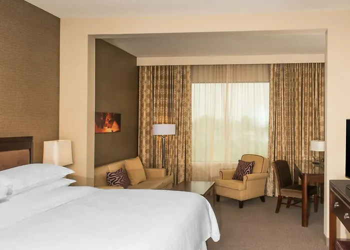 Hotel Sheraton At Wrigleyville West